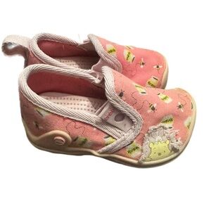 Baby Girl Crocs Disney Winnie the Pooh Loafers Pink Size 4